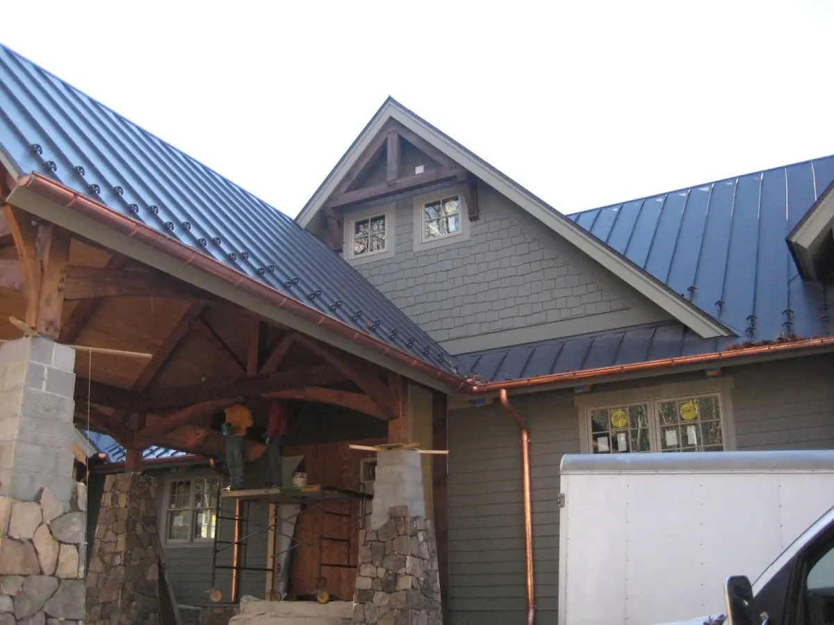 Craftsman Roofing team delivering quality roofing work in Cumru